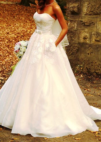 Oleg Cassini straplez gelinlik 34 XS Dantel değil NAKIŞLI !