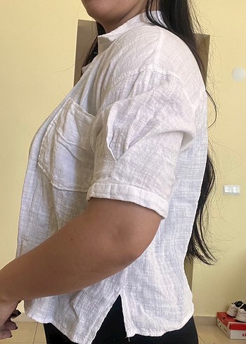 Düğmeli Beyaz Keten Gömlek - Görsel 2