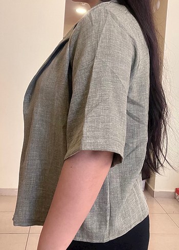 Haki Keten Düğmeli Kadın Gömlek - Görsel 2