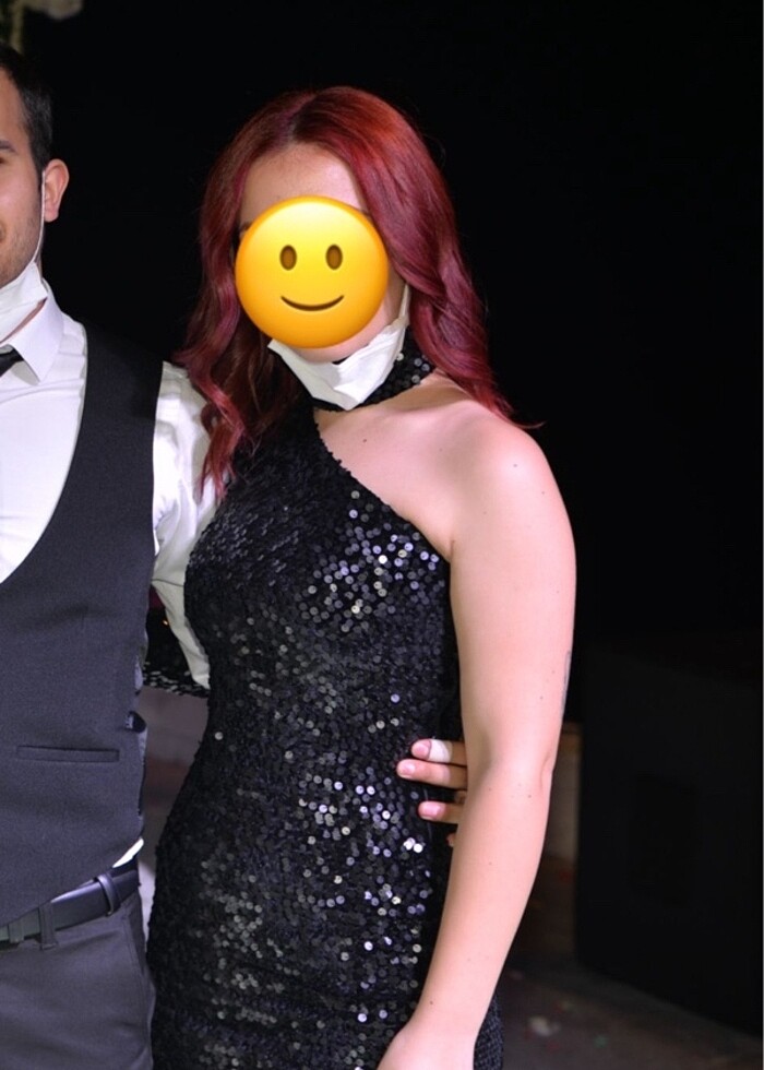 Siyah pullu mini abiye - Görsel 2