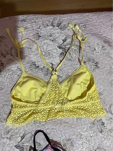 xs Beden dantelli bralet