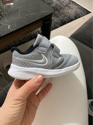 21 Beden Nike Star Runner