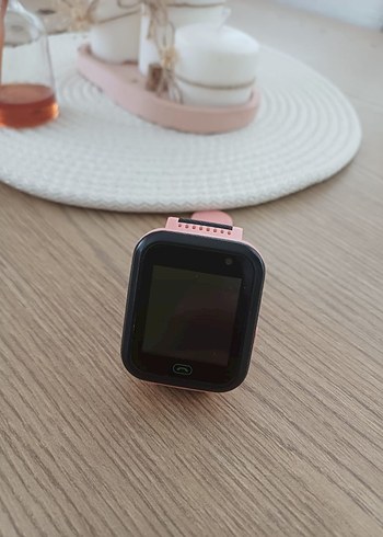 Diğer Diger Gri-Pembe Akıllı Saat