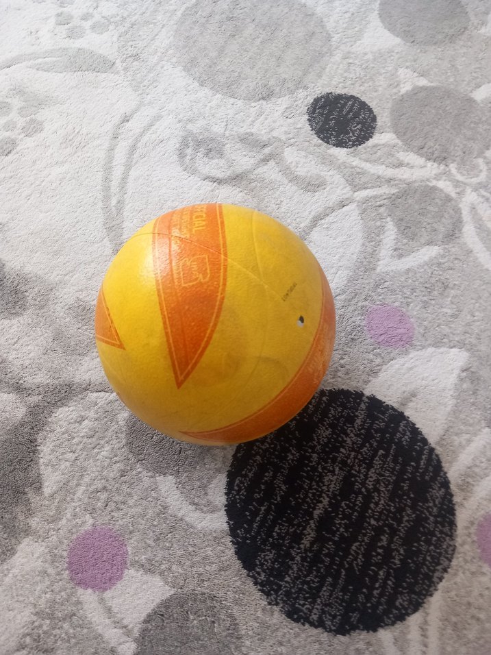 Sarı Renkli Baskılı Pilates Topu hafif havasi inmiş - Görsel 2