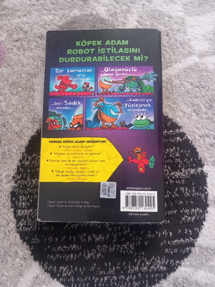 Köpek Adam Kırmızı Patiler - Dav Pilkey - Görsel 2