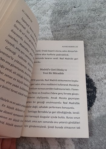 Álvaro Morata Ahşap Kapaklı Spor Kitabı - Görsel 4