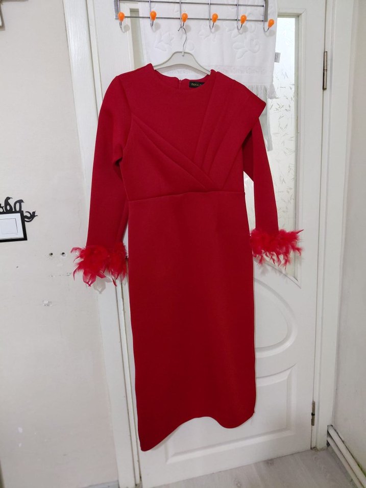 Drapeli Kırmızı Uzun Kollu Abiye Elbise şalda dahil - Görsel 2