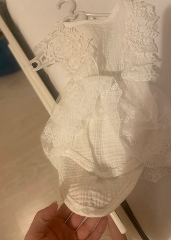 Beyaz Dantel Detaylı Kız Elbisesi - Görsel 6