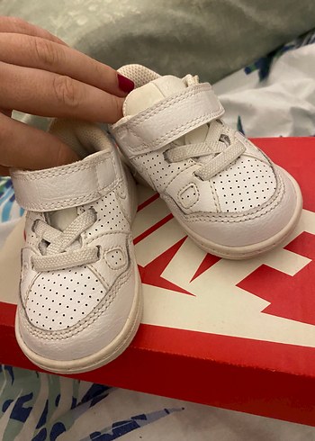 Beyaz Erkek Çocuk Spor Ayakkabı Velcro 18.5 numara - Görsel 6