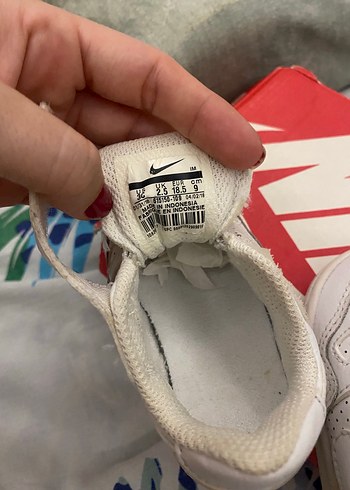 Beyaz Erkek Çocuk Spor Ayakkabı Velcro 18.5 numara - Görsel 3