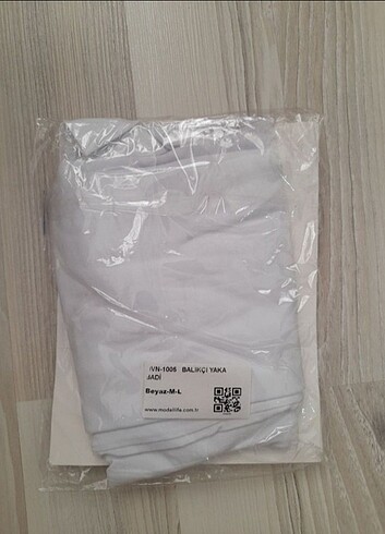 y2k Çıtçıtlı Boğazlı Body  - Görsel 5