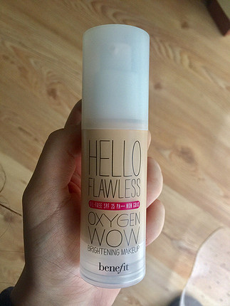 Benefit Hello Flawless Fondöten