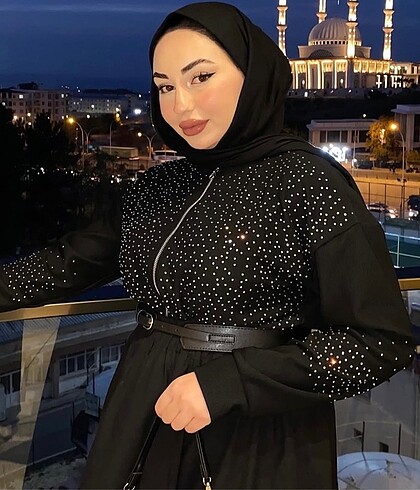 Trendyol & Milla Taşlı siyah ceket m s L bedene olur