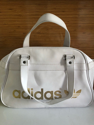 Adidas çanta