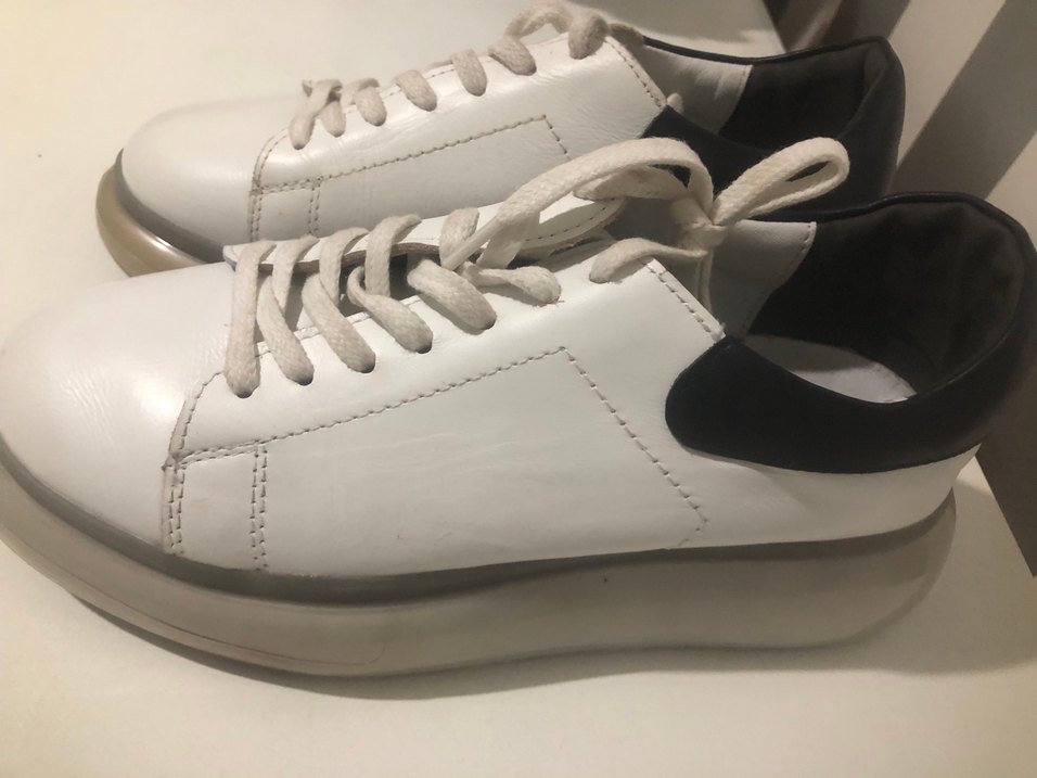 Beyaz  Kadın Spor Ayakkabı deri orijinal - Görsel 2