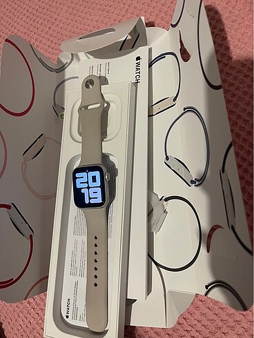 Apple Watch SE 2023