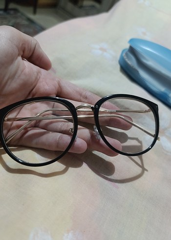 Siyah Kadın Gözlüğü - Görsel 3