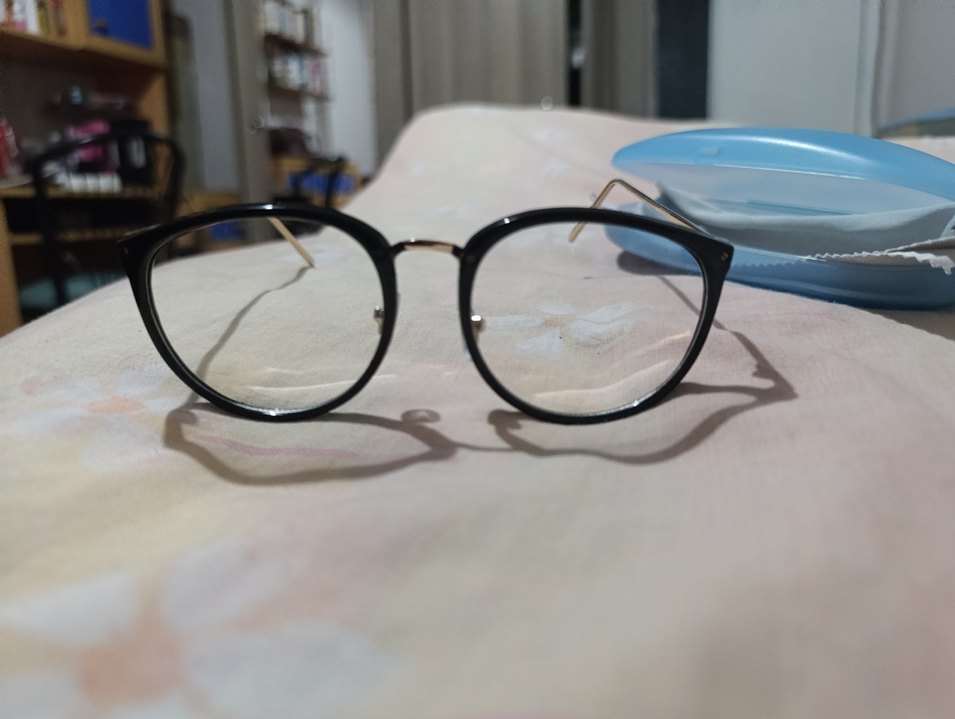 Siyah Kadın Gözlüğü - Görsel 4