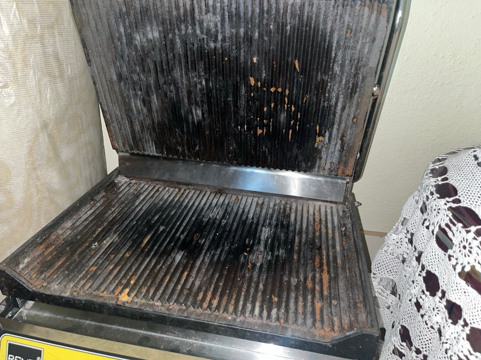 Sarı Renkli Tost Makinesi ve Sandviç Yapıcı - Görsel 2