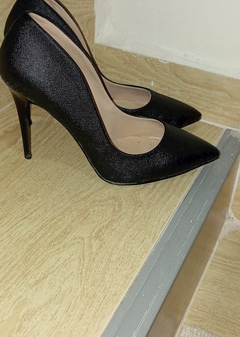 Ayakkabı dünyası Provoq marka siyah stiletto