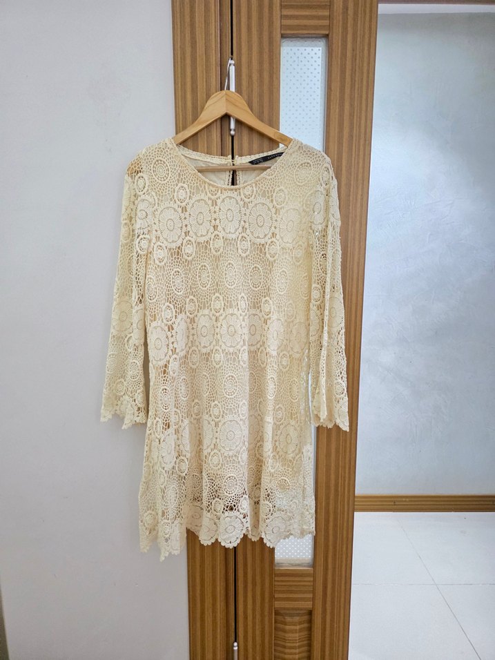 Dantel Detaylı Bohem Beyaz Triko Elbise - Görsel 2