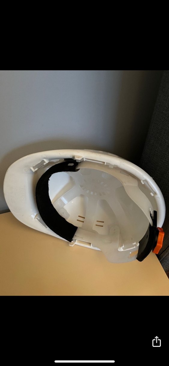 Beyaz Minimalist Baret - Görsel 2