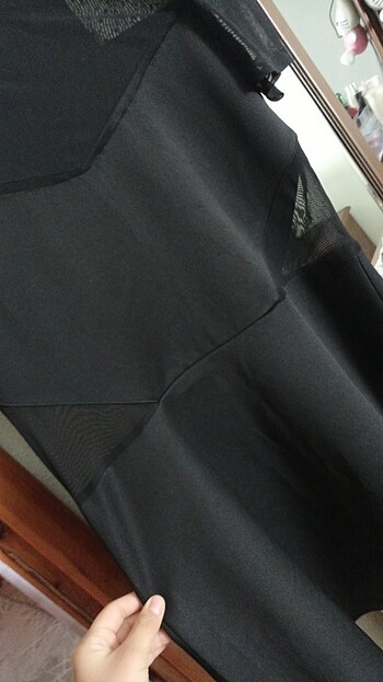 H&M Siyah dekoliteli elbise üst kısım astarlı bel kısmı astarlı