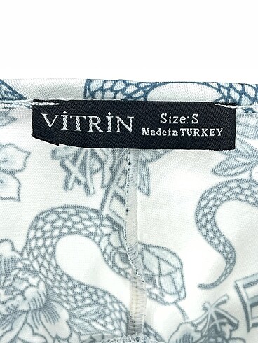 s Beden çeşitli Renk Vintage Love Bluz %70 İndirimli.