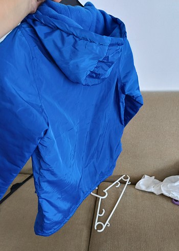 Mavi Kapüşonlu Erkek Çocuk mont - Görsel 10