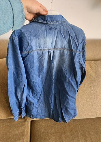 Düğmeli Mavi Denim kız çocuk Gömlek - Görsel 3