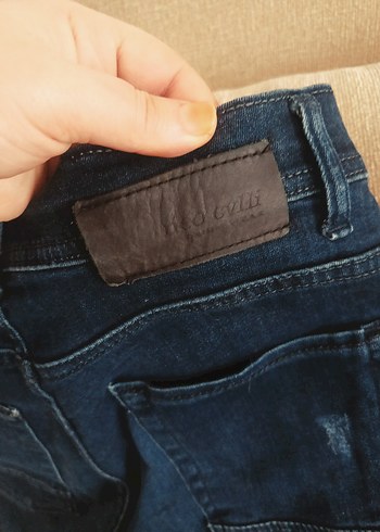 Koyu Mavi Kadın Kısa Denim Şort - Görsel 4