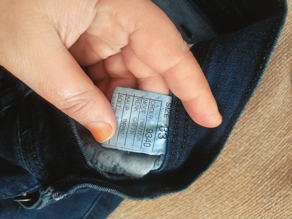 Koyu Mavi Kadın Kısa Denim Şort - Görsel 3