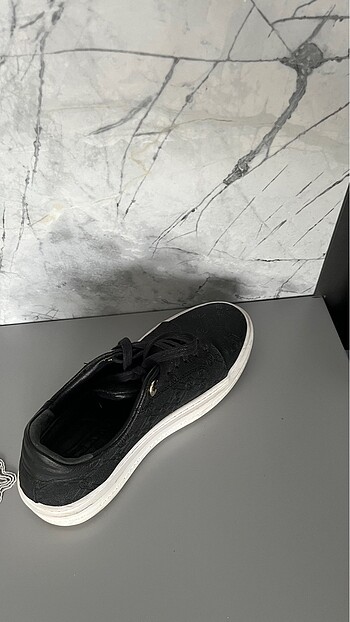 38 Beden siyah Renk Vakko Orijinal Monogram Sneaker