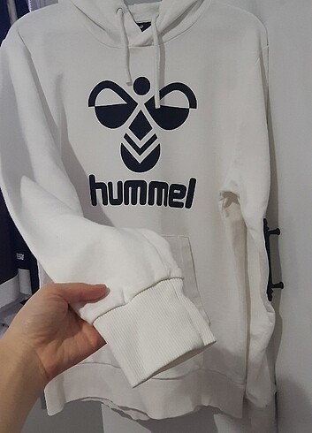 Hummel sweatshirt