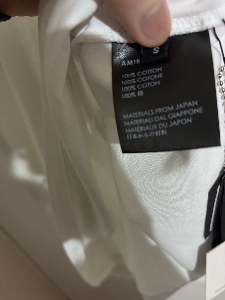 AMIRI Pembe Logo Beyaz Tişört — görsel 4/6