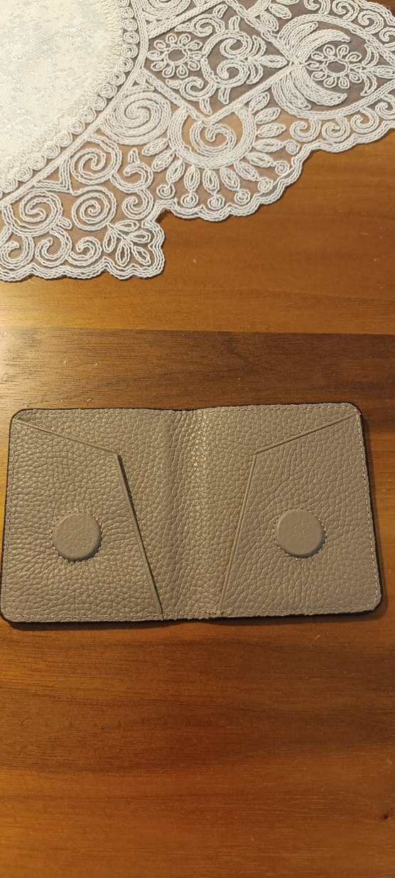 Bej Deri Mıknatıslı kartlık - Görsel 3