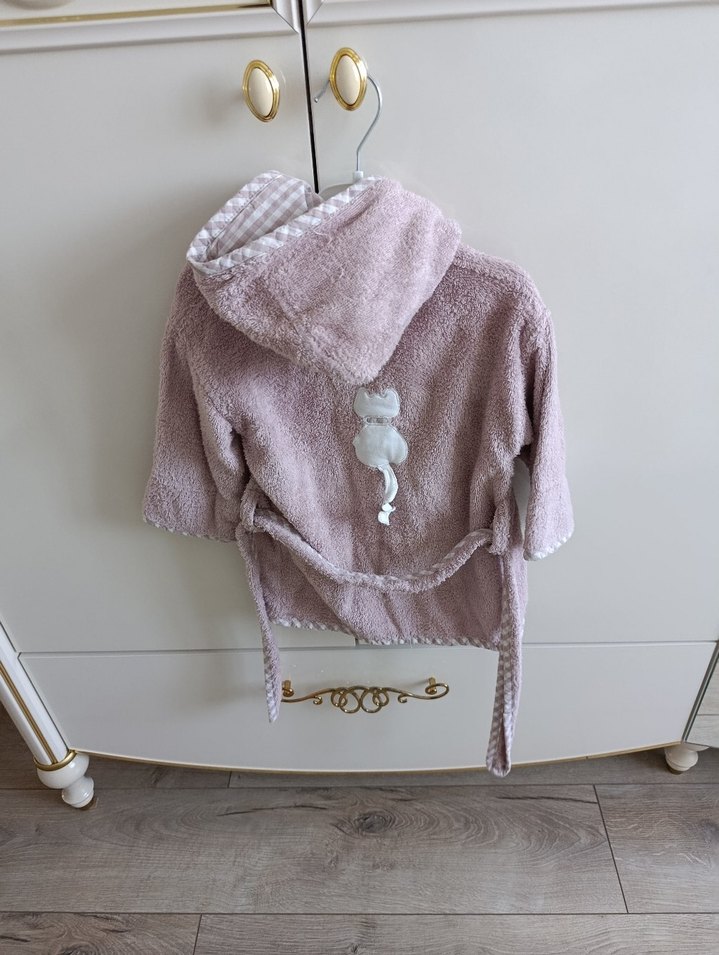 Nakışlı Pembe Kız Çocuk Bornozu - Görsel 2