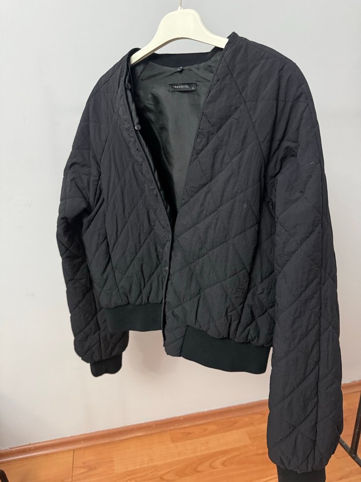 Düğmeli Siyah Kadın Ceket - Görsel 2