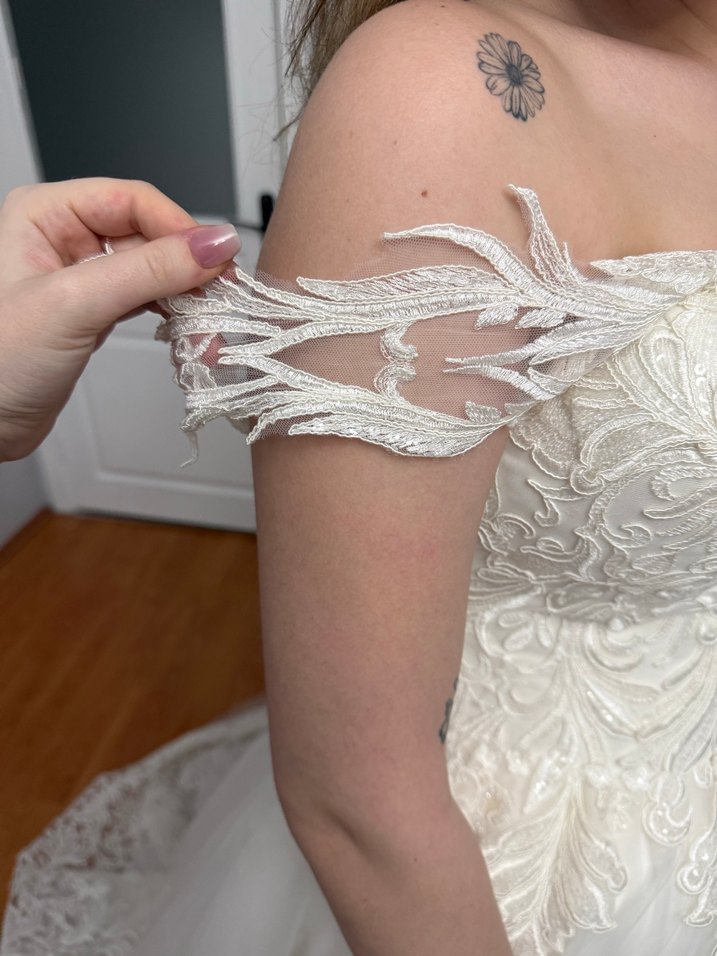 Beyaz Dantel A Kesim Straplez Gelinlik - Görsel 5