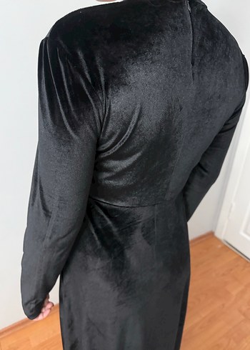 Uzun Siyah Süet Gotik Elbise - Görsel 3