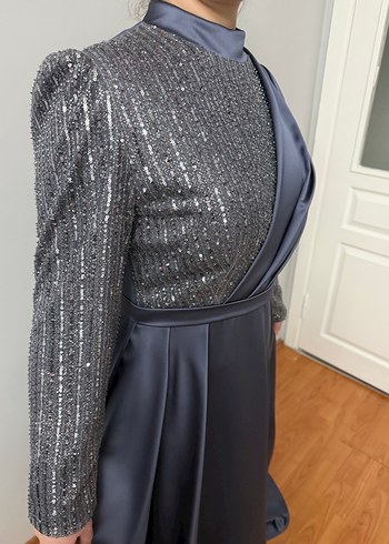 Gri Drapeli Uzun Abiye Elbise - Görsel 4