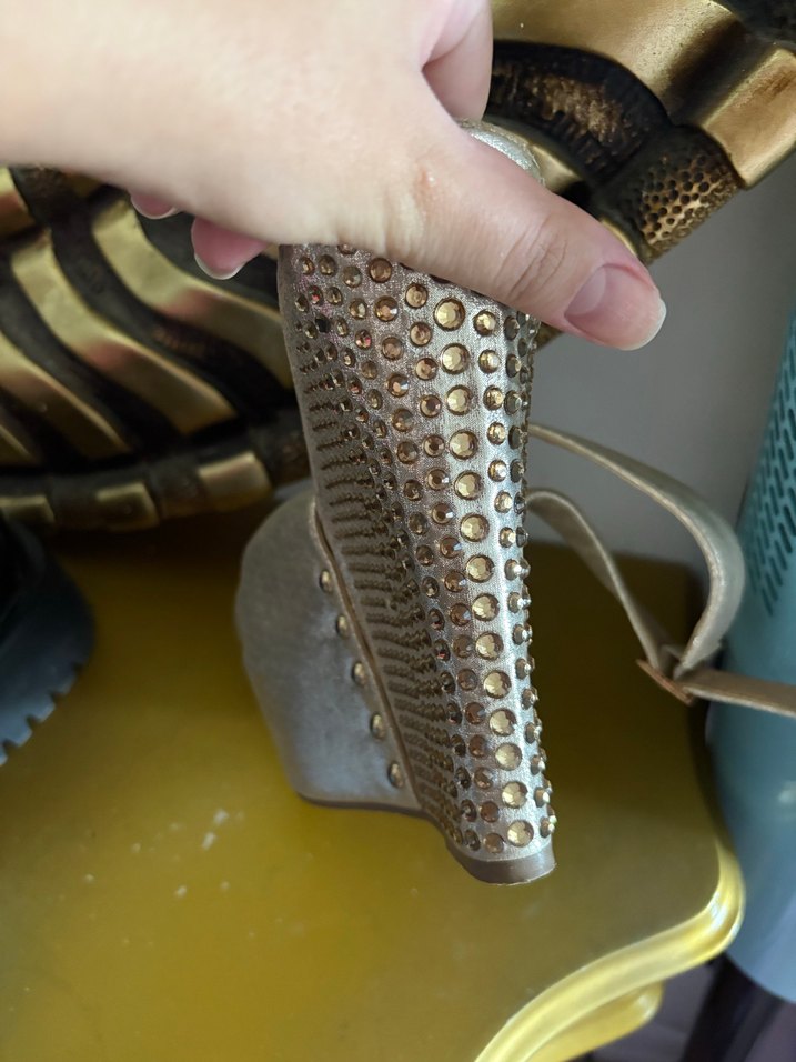 Dolgu Topuklu Kadın Ayakkabı - Görsel 3