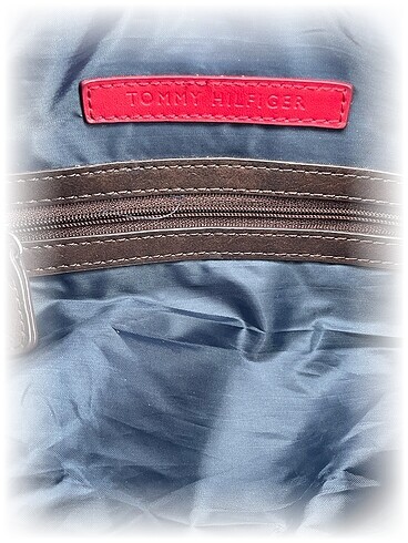  Beden Tommy Hilfiger Kol Çantası %70 İndirimli.
