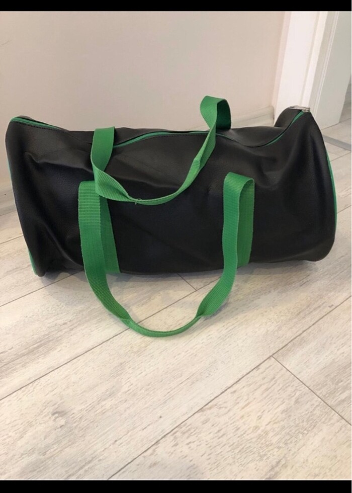 Spor çantası - Görsel 2