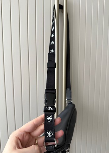 Calvin Klein Deri Kadın Bel Çantası - Görsel 2