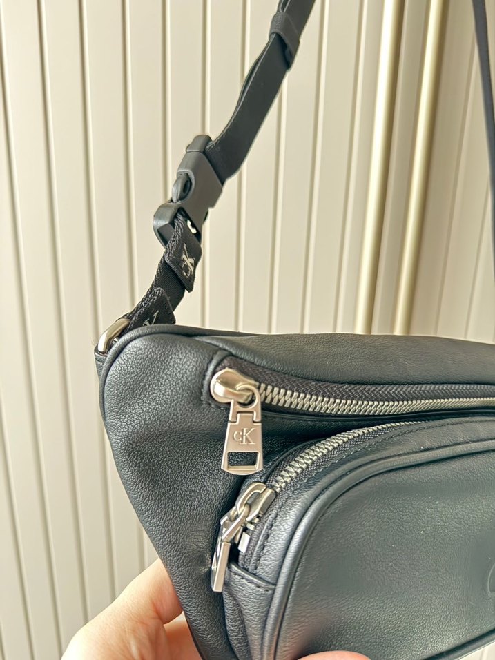 Calvin Klein Deri Kadın Bel Çantası - Görsel 4