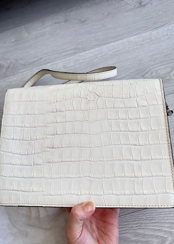 Beymen Deri Kroko Desenli Çanta - Görsel 4