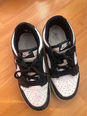 orijinal nike panda dunk low