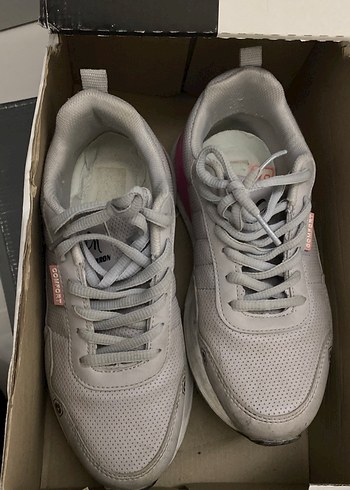 Gri Bağcıklı Kadın Spor Ayakkabı - Görsel 2