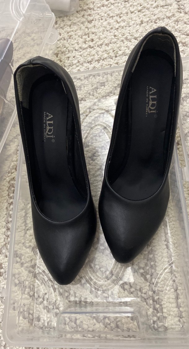 ALDI Siyah Kürklü Stiletto Topuklu Kadın Ayakkabı - Görsel 2